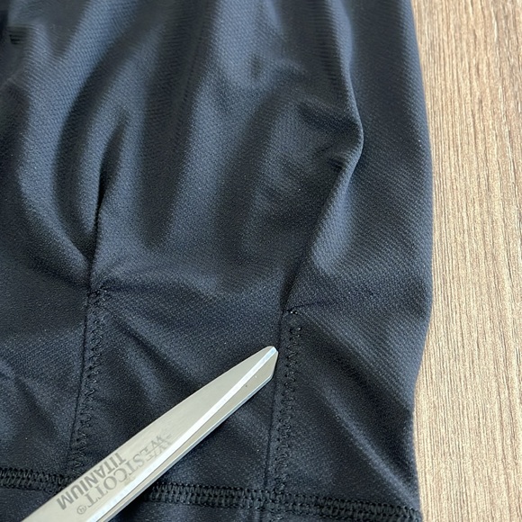 Lululemon Flow And Go Tank II Size 6 - Picture 9 of 9